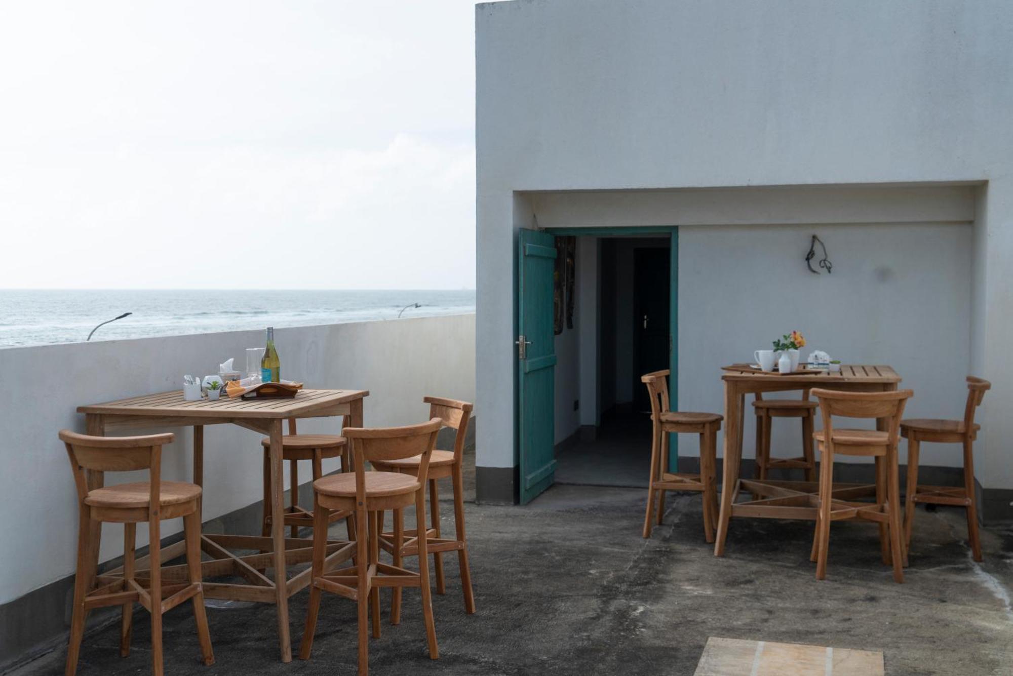 Four Petals Inn Colombo Extérieur photo