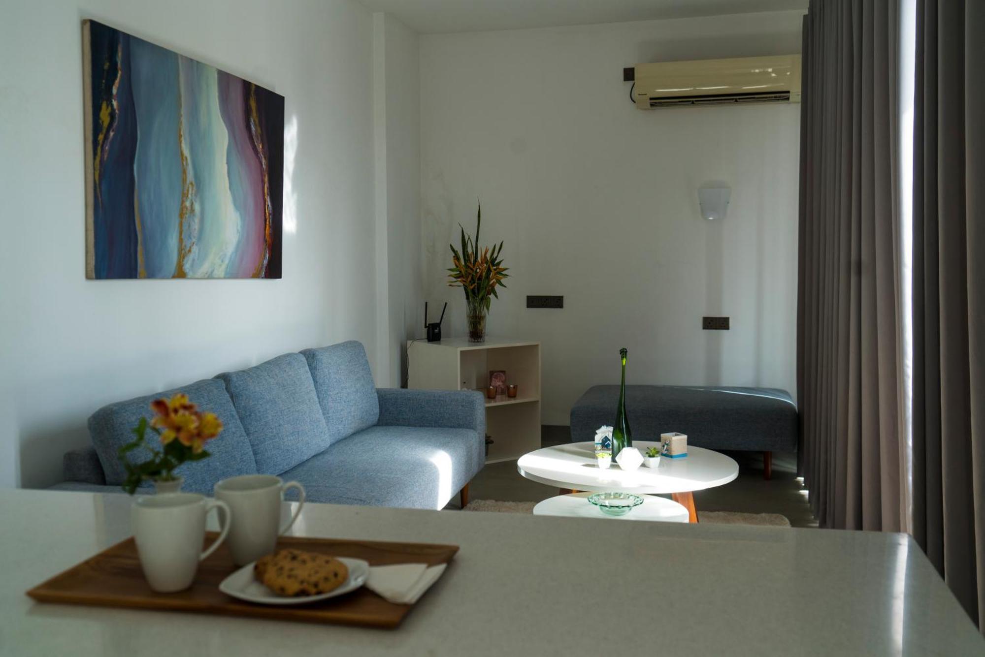 Four Petals Inn Colombo Extérieur photo