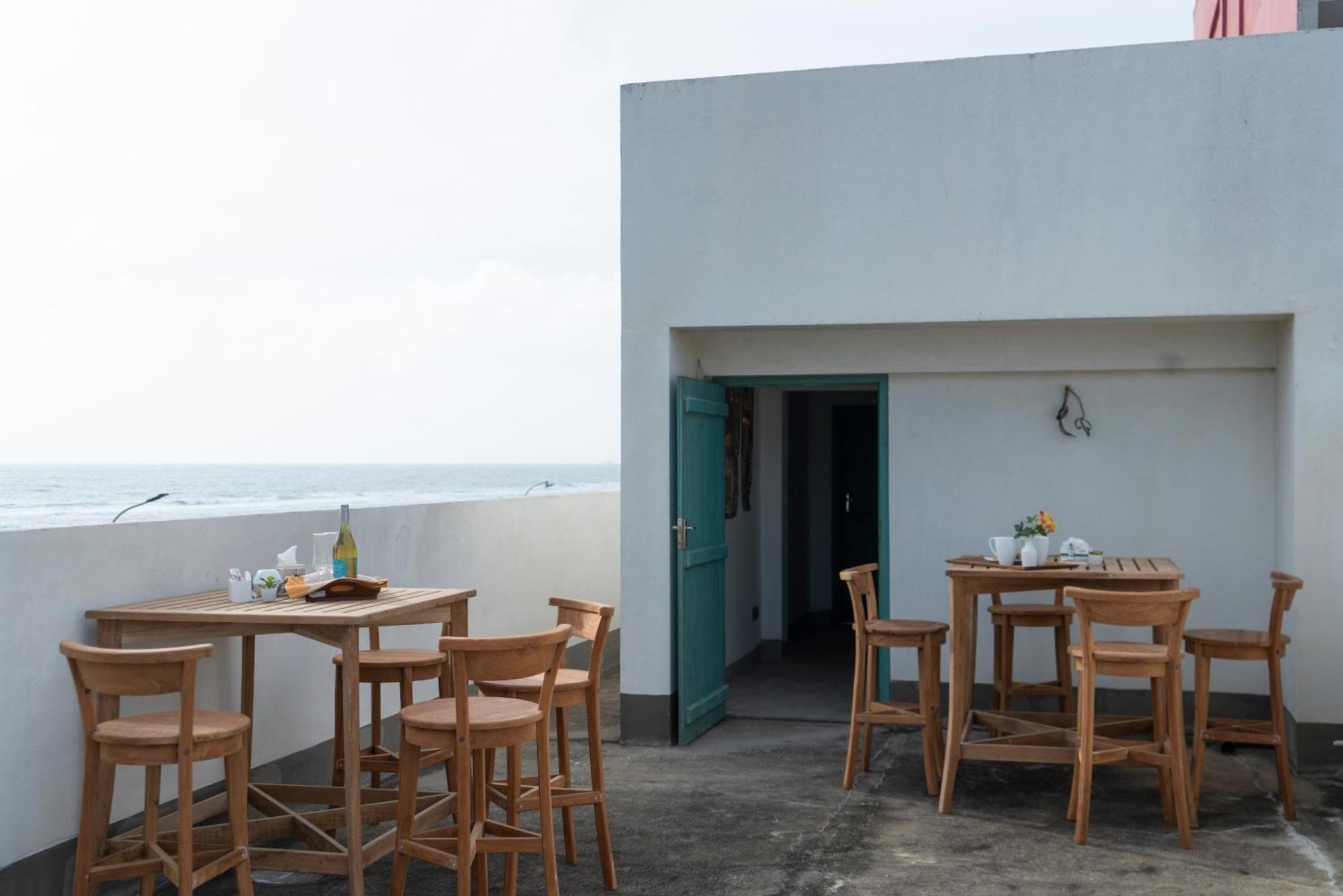 Four Petals Inn Colombo Extérieur photo