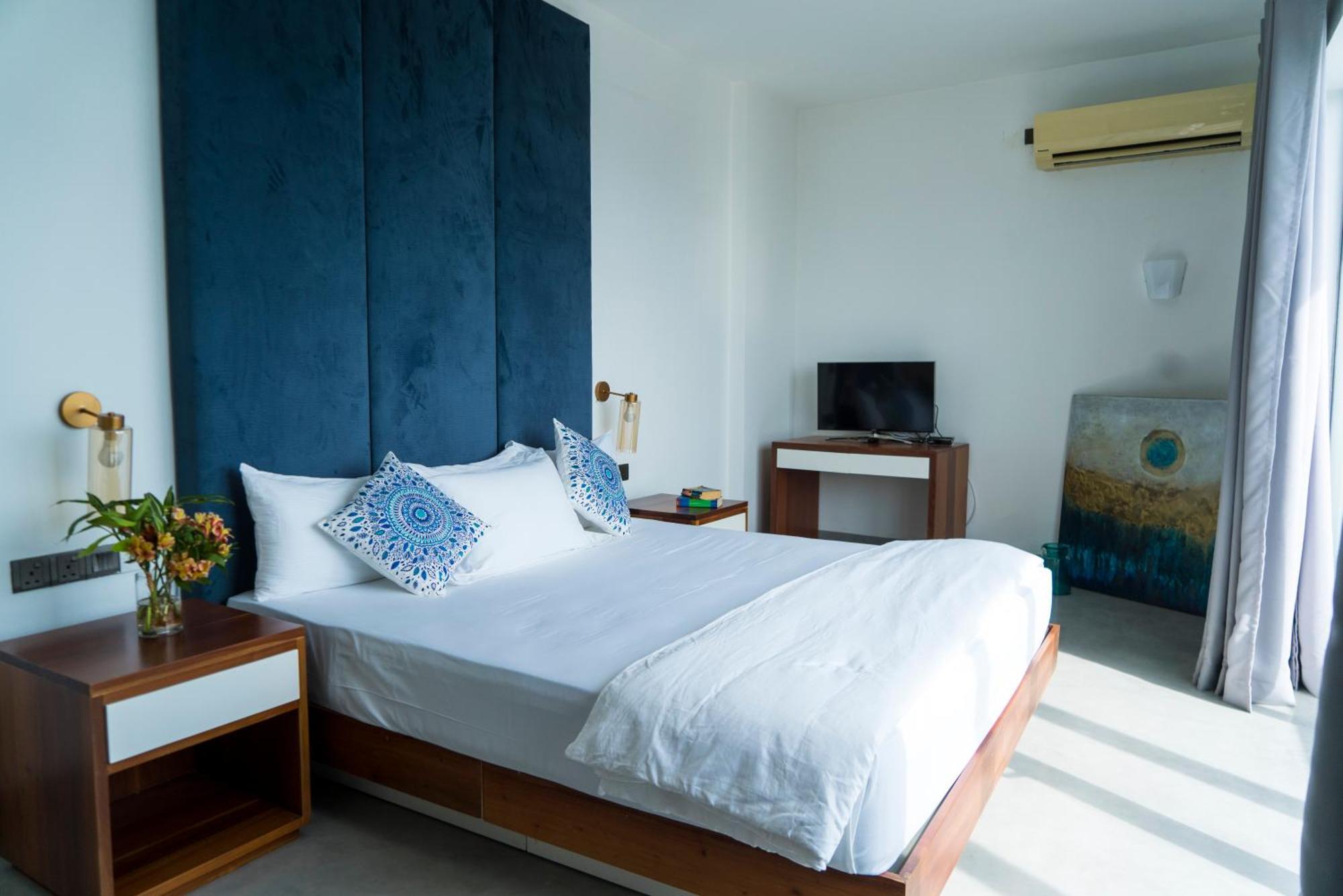Four Petals Inn Colombo Extérieur photo