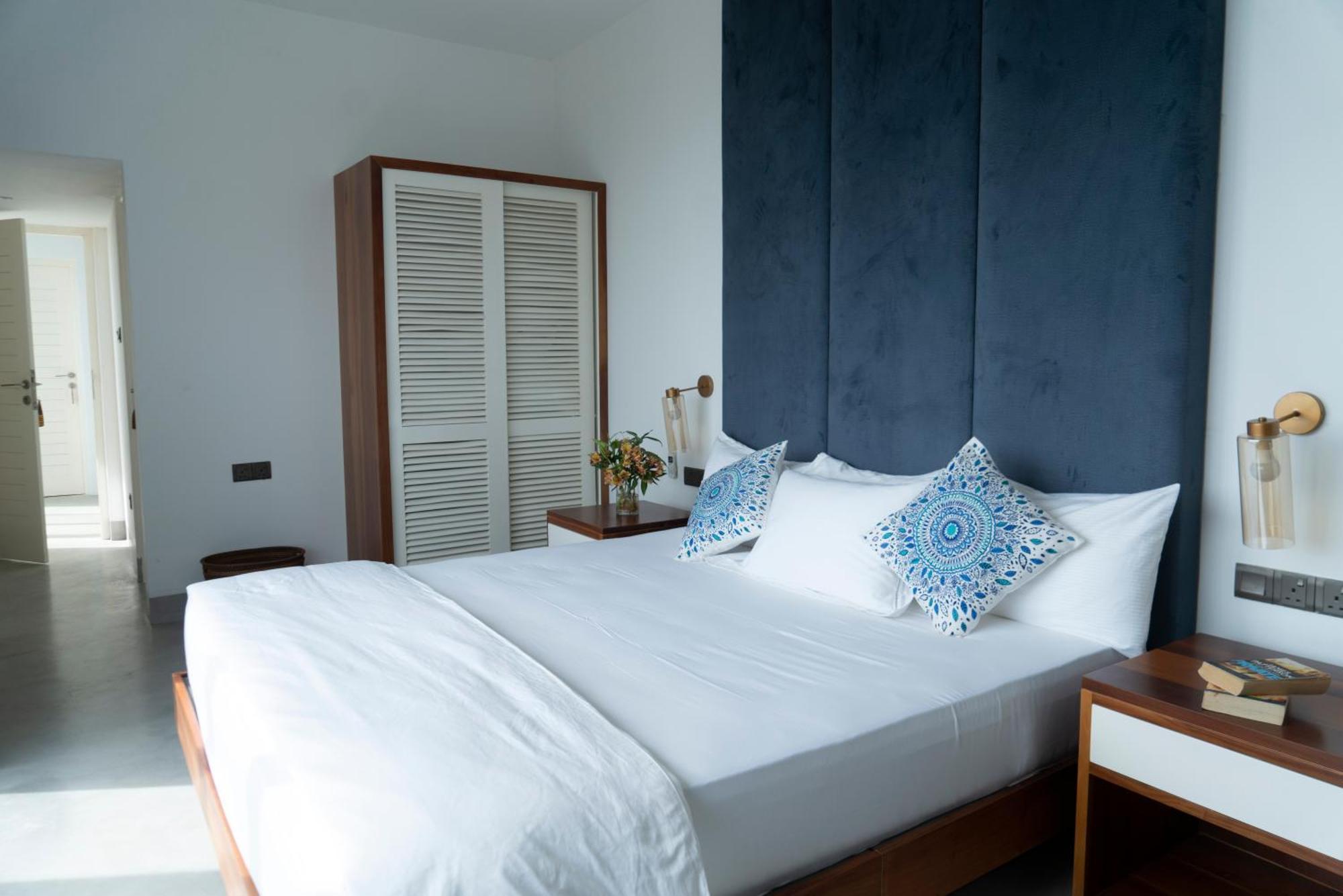 Four Petals Inn Colombo Extérieur photo